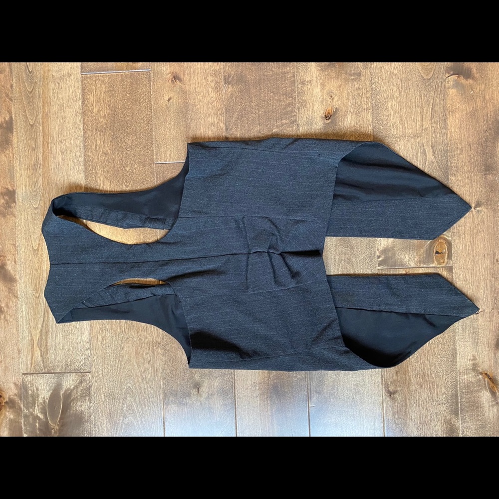 Bolero - Picture 2 of 3